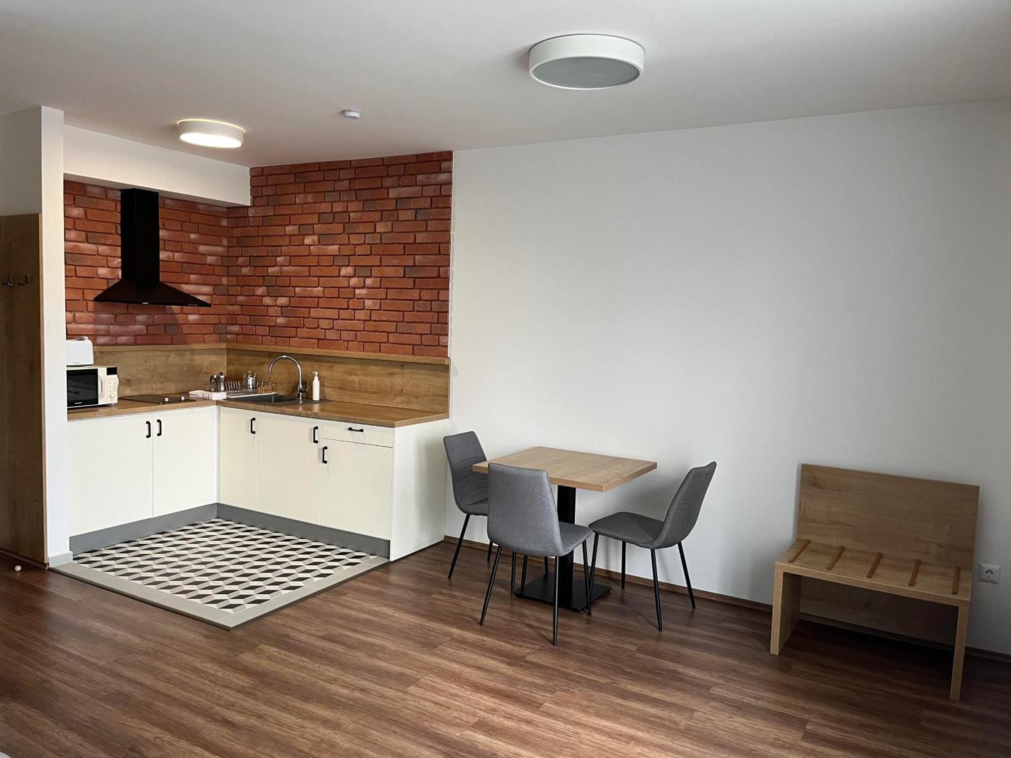 Sárvár Berill Crystal Apartman מראה חיצוני תמונה